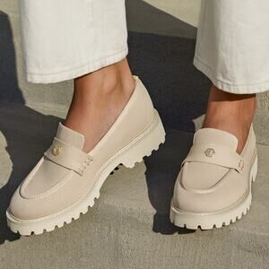 Vivaia Francesca Platform Chunky Penny Preppy Minimalist Almond Loafer 8.5